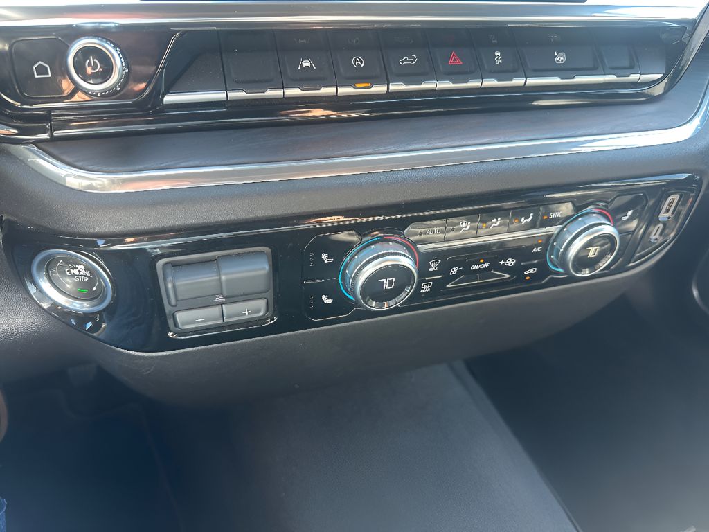 Used 2025 GMC Sierra SLT