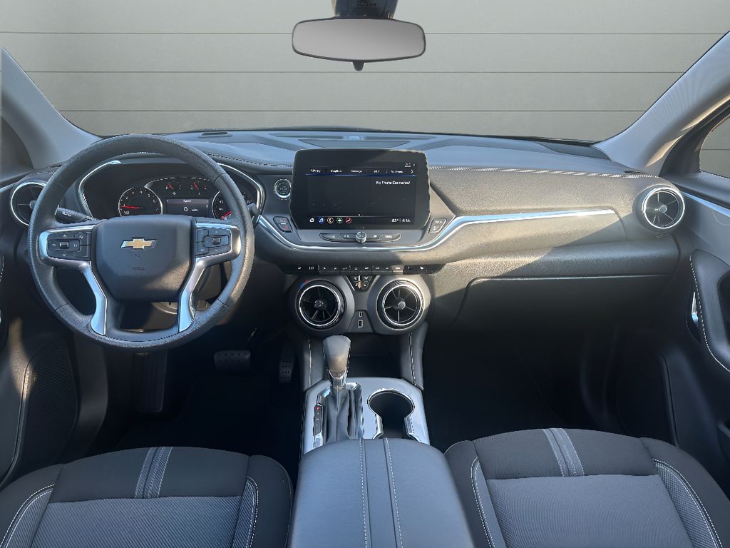 2025 Chevrolet Blazer LT - Black exterior view 15