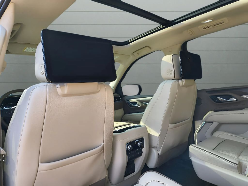 2021 GMC Yukon Denali - Photo 35