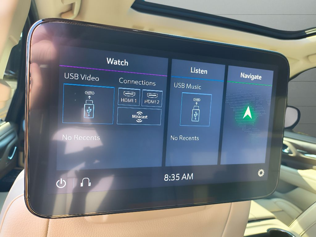 2021 GMC Yukon Denali - Photo 36