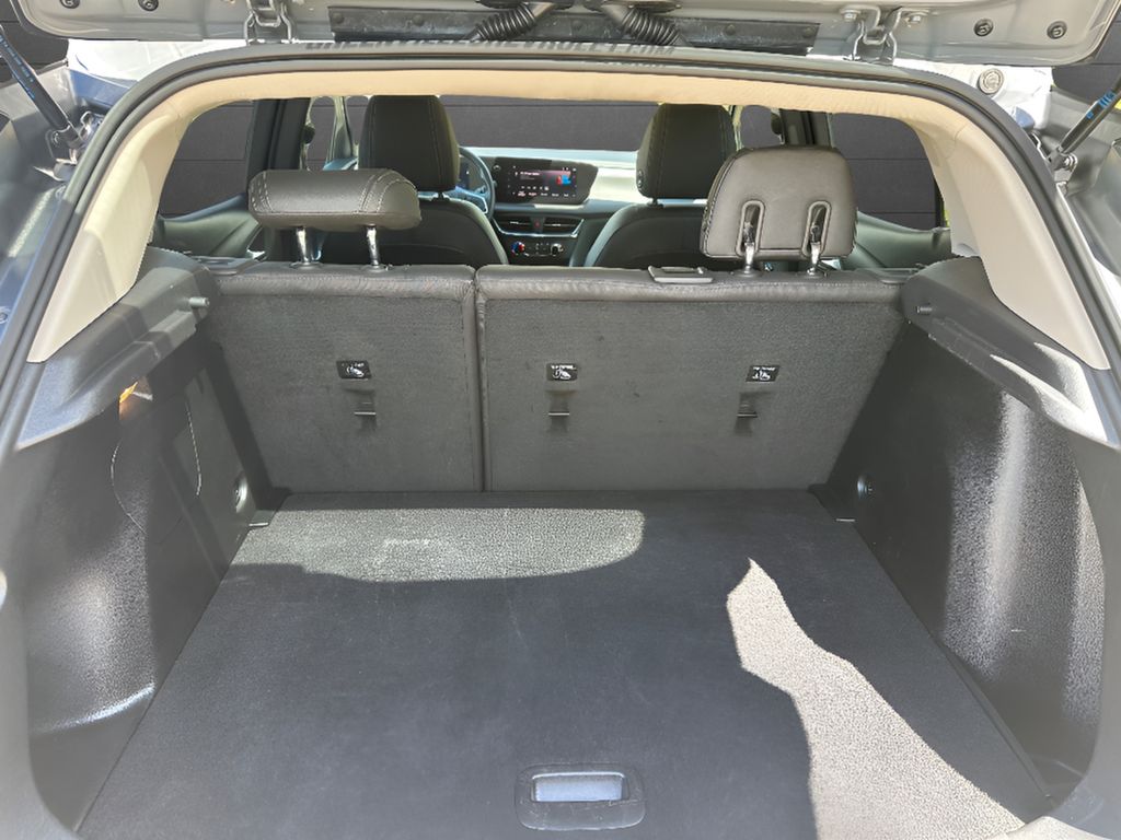 2025 Buick Encore GX Preferred - Moonstone Gray Metallic exterior view 10