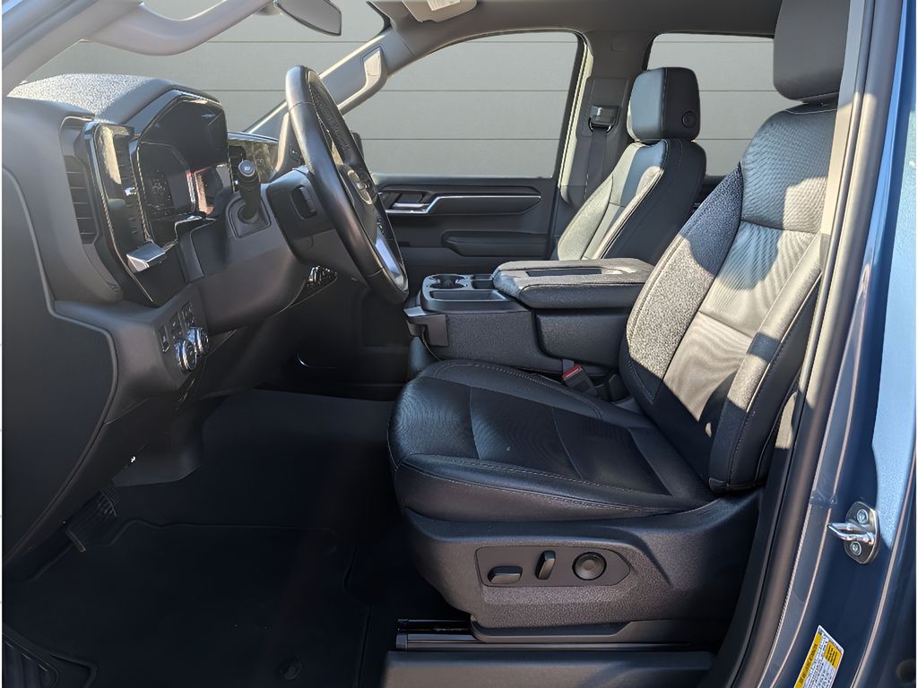 2024 GMC Sierra 1500 - Downpour Metallic exterior view 17