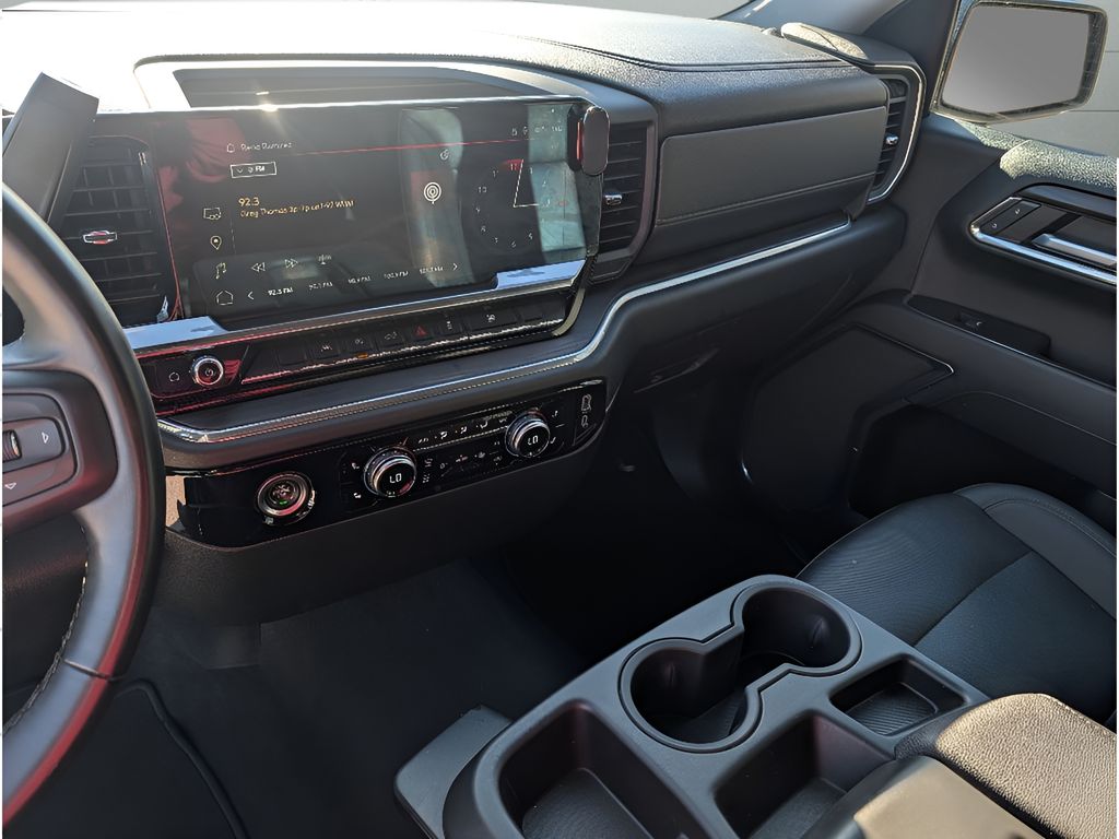 Used 2024 GMC Sierra SLT