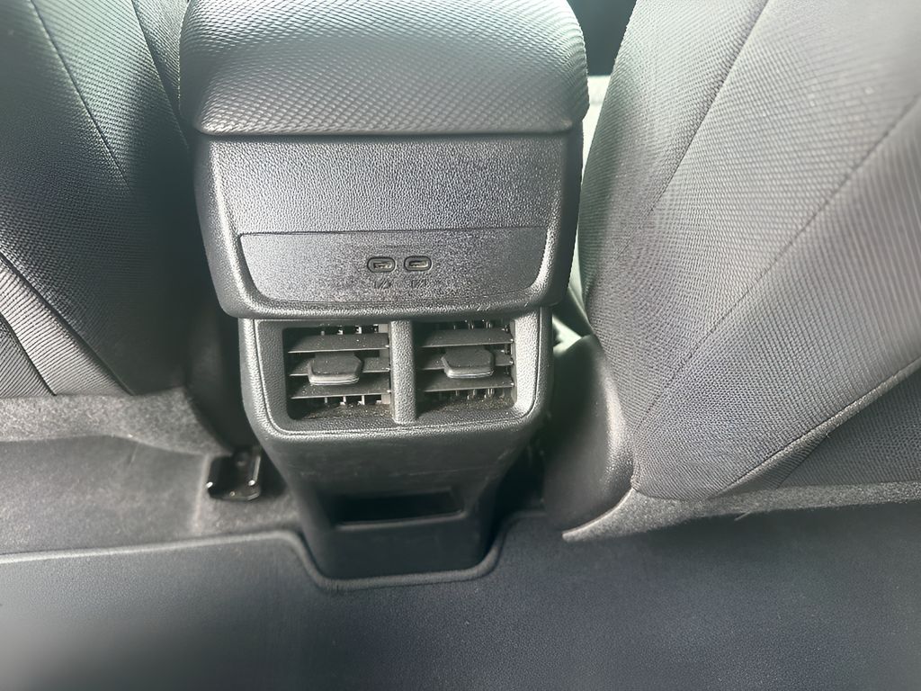 Used 2025 Chevrolet Equinox FWD LT