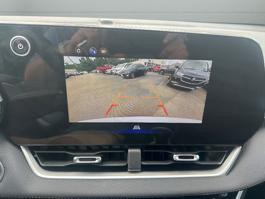 Used 2025 Chevrolet Equinox FWD LT