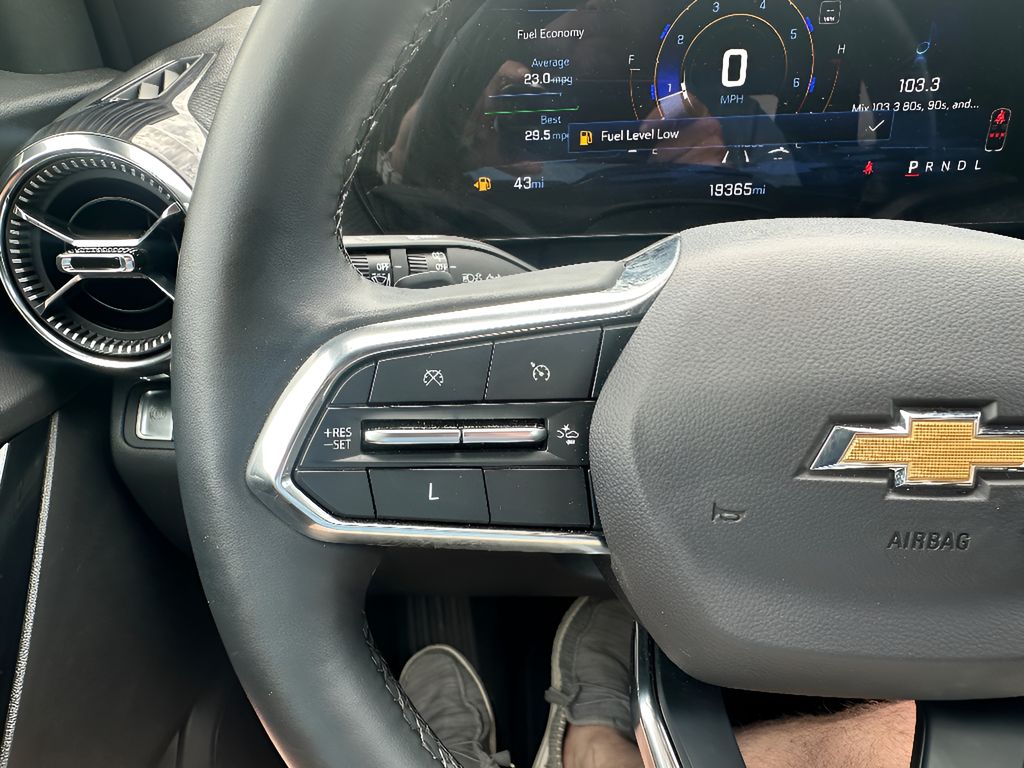 Used 2025 Chevrolet Equinox FWD LT