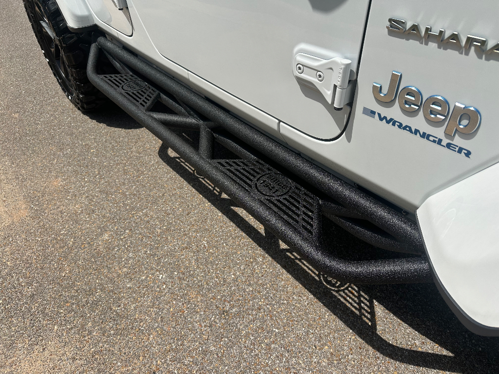 2024 Jeep Wrangler 4xe Sahara - Bright White Clearcoat exterior view 13