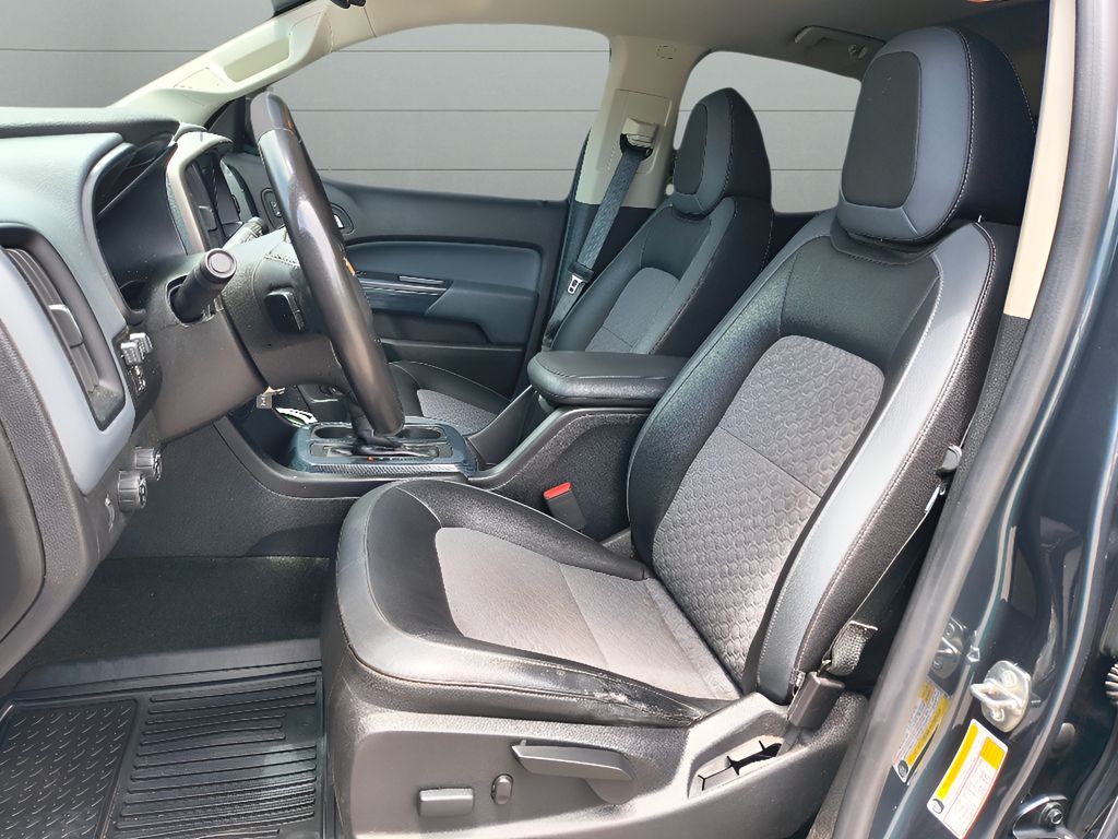 2018 Chevrolet Colorado 4WD Z71 - Graphite Metallic exterior view 12