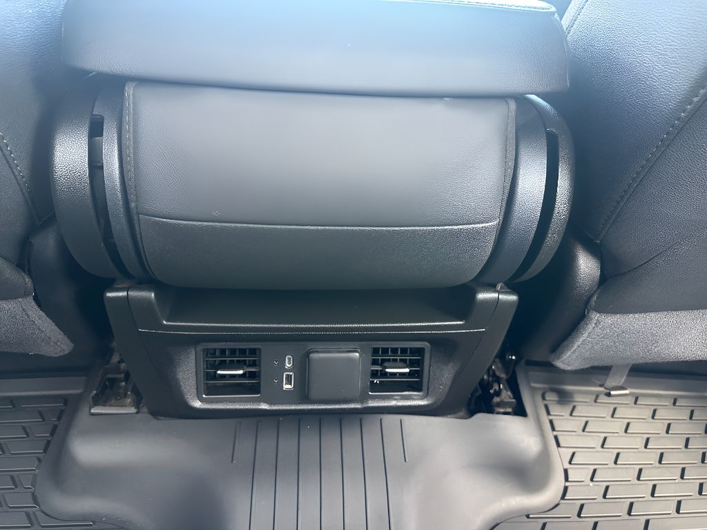 2025 GMC Sierra 1500.0 - Summit White exterior view 15