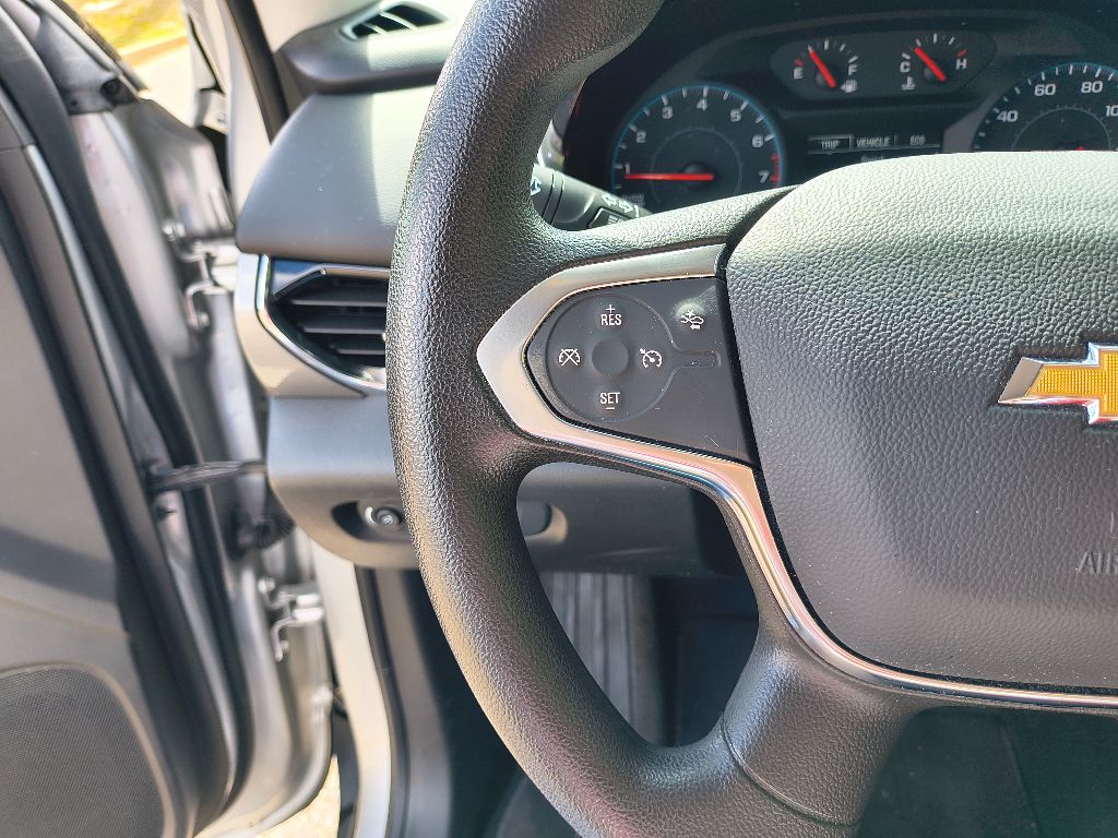 2020 Chevrolet Traverse LS - Silver Ice Metallic exterior view 17