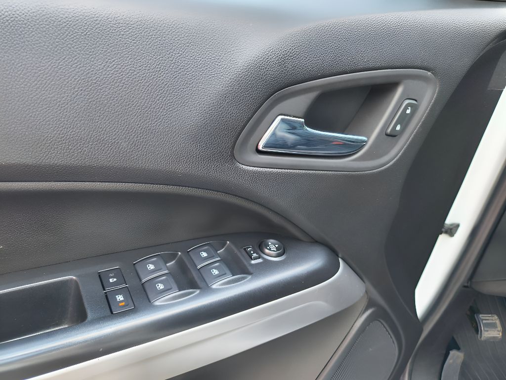 2019 Chevrolet Colorado 4WD ZR2 - Summit White exterior view 15