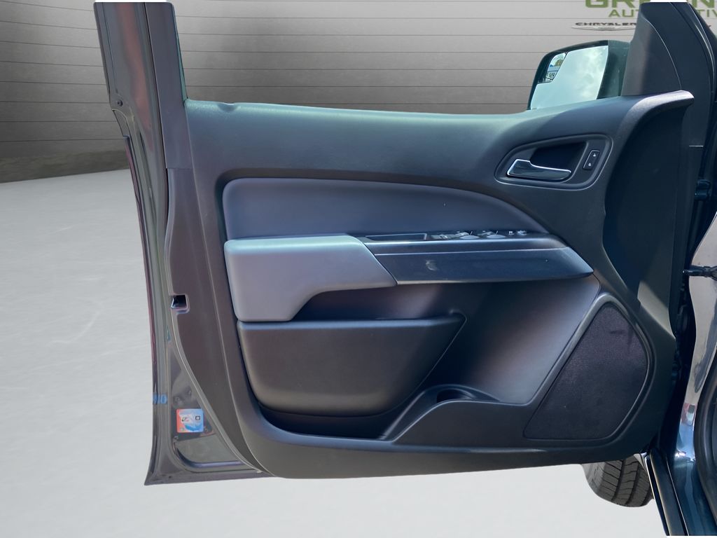 2019 Chevrolet Colorado 4WD Z71 - Shadow Gray Metallic exterior view 17