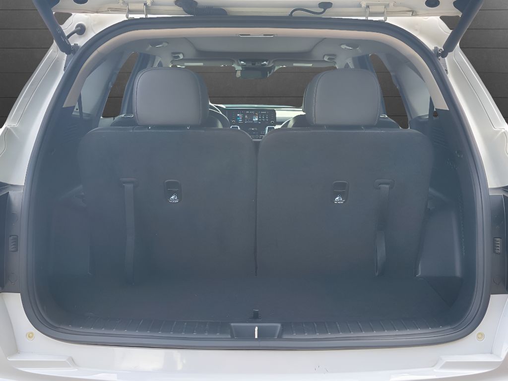 2023 Kia Sorento SX - Glacial White Pearl exterior view 6