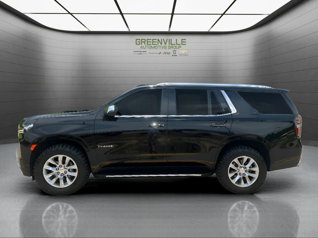 2024 Chevrolet Tahoe Premier - Black exterior view 8