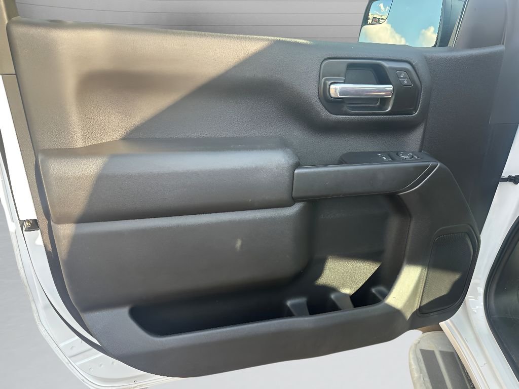 2023 Chevrolet Silverado 1500 - Summit White exterior view 12