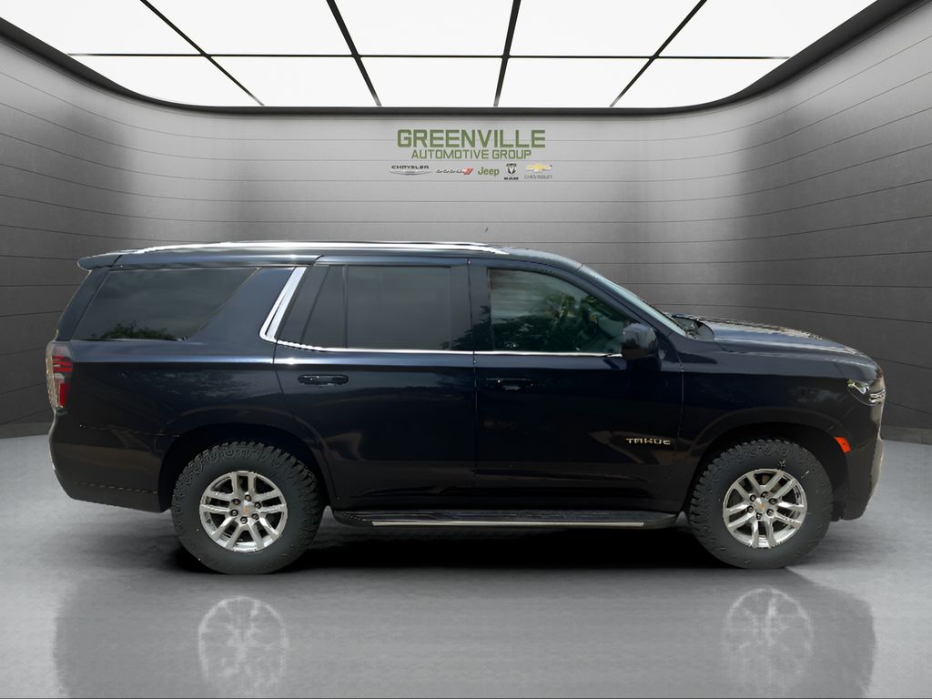 2024 Chevrolet Tahoe LT - Midnight Blue Metallic exterior view 4