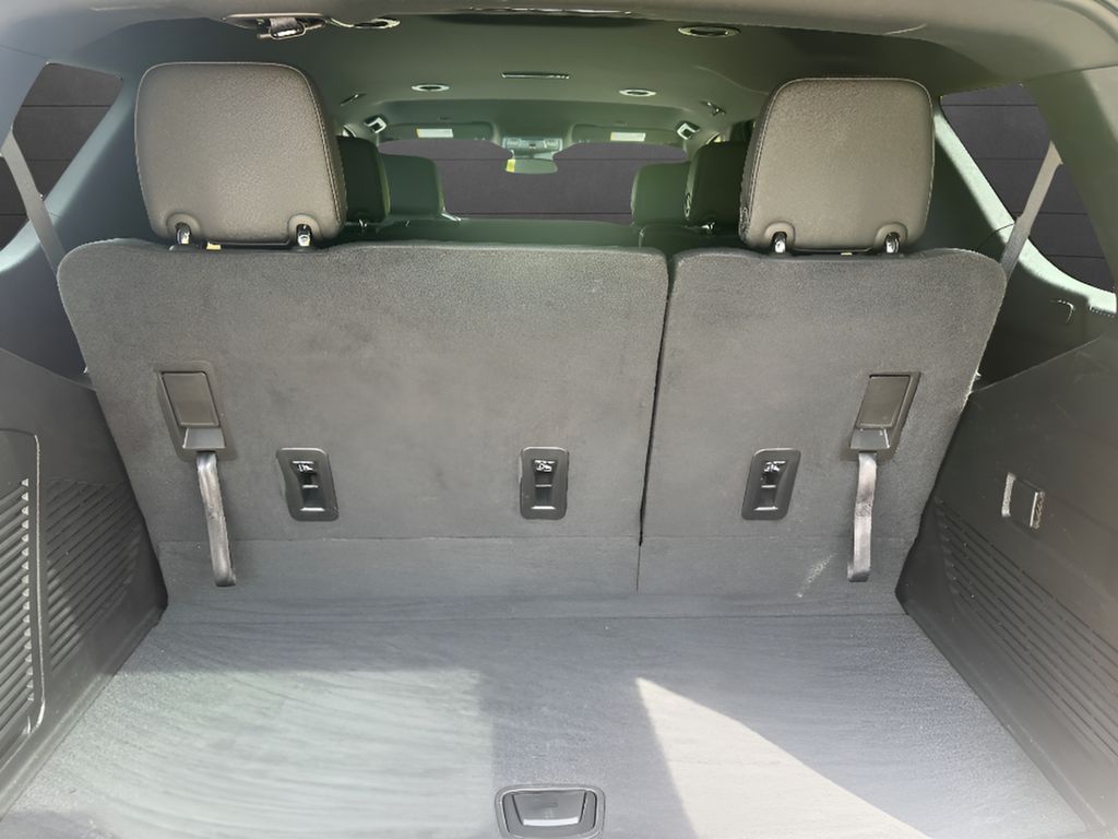 2024 Chevrolet Tahoe LT - Midnight Blue Metallic exterior view 10