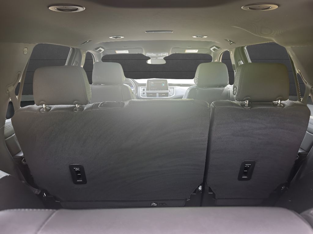 2024 Chevrolet Tahoe LT - Midnight Blue Metallic exterior view 12