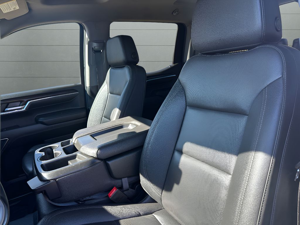 Used 2024 GMC Sierra SLT