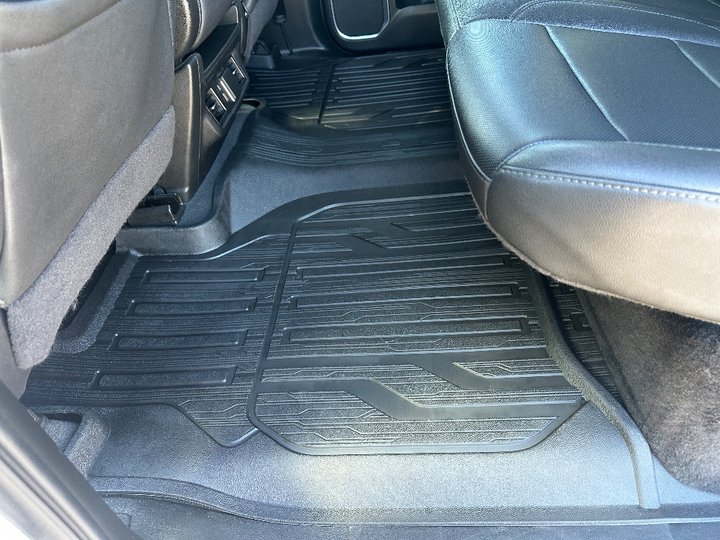 Used 2024 GMC Sierra SLT