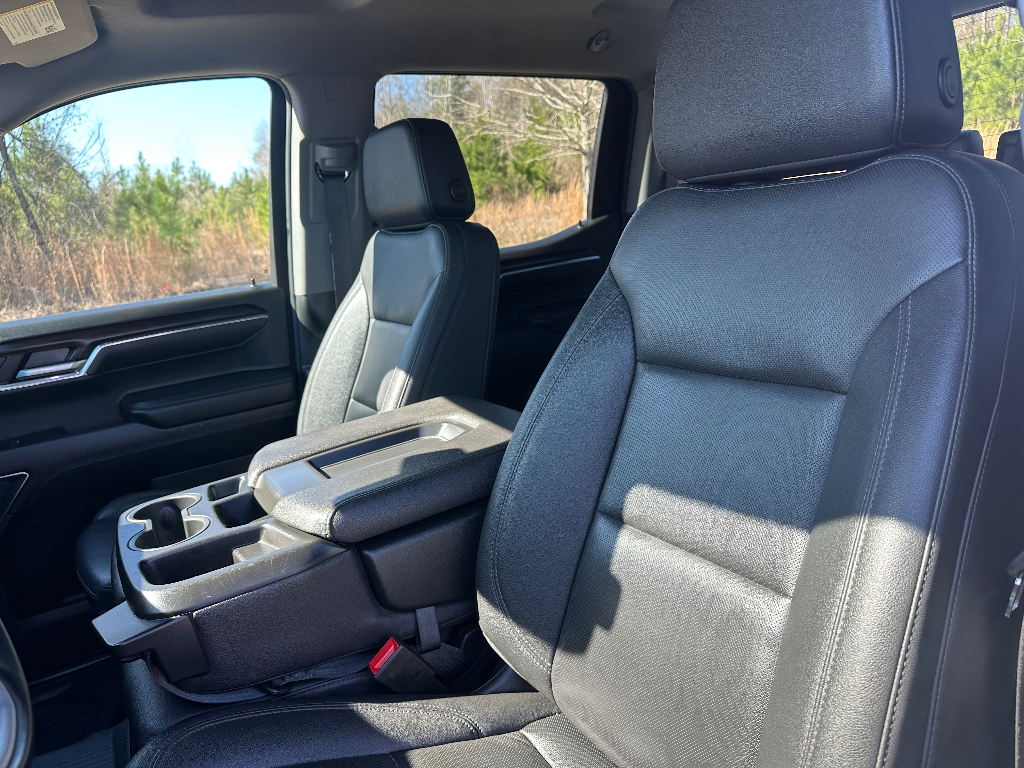 2024 GMC Sierra 1500 - Summit White exterior view 18