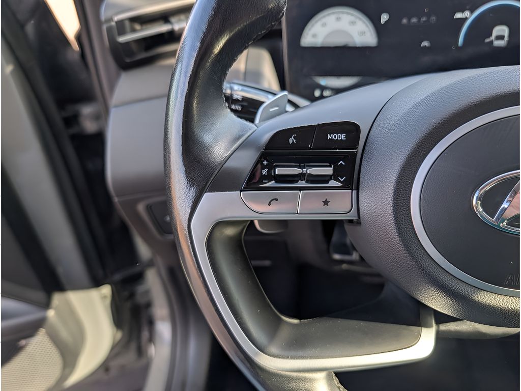 2024 Hyundai Tucson Limited - Hampton Gray exterior view 16