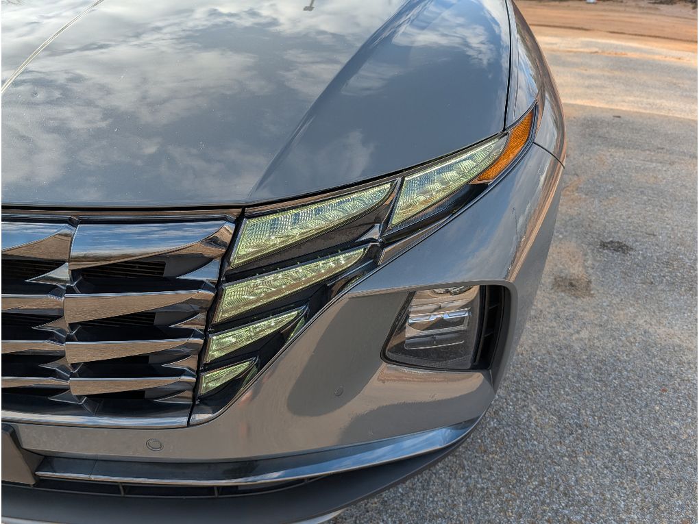 2024 Hyundai Tucson Limited - Hampton Gray exterior view 9