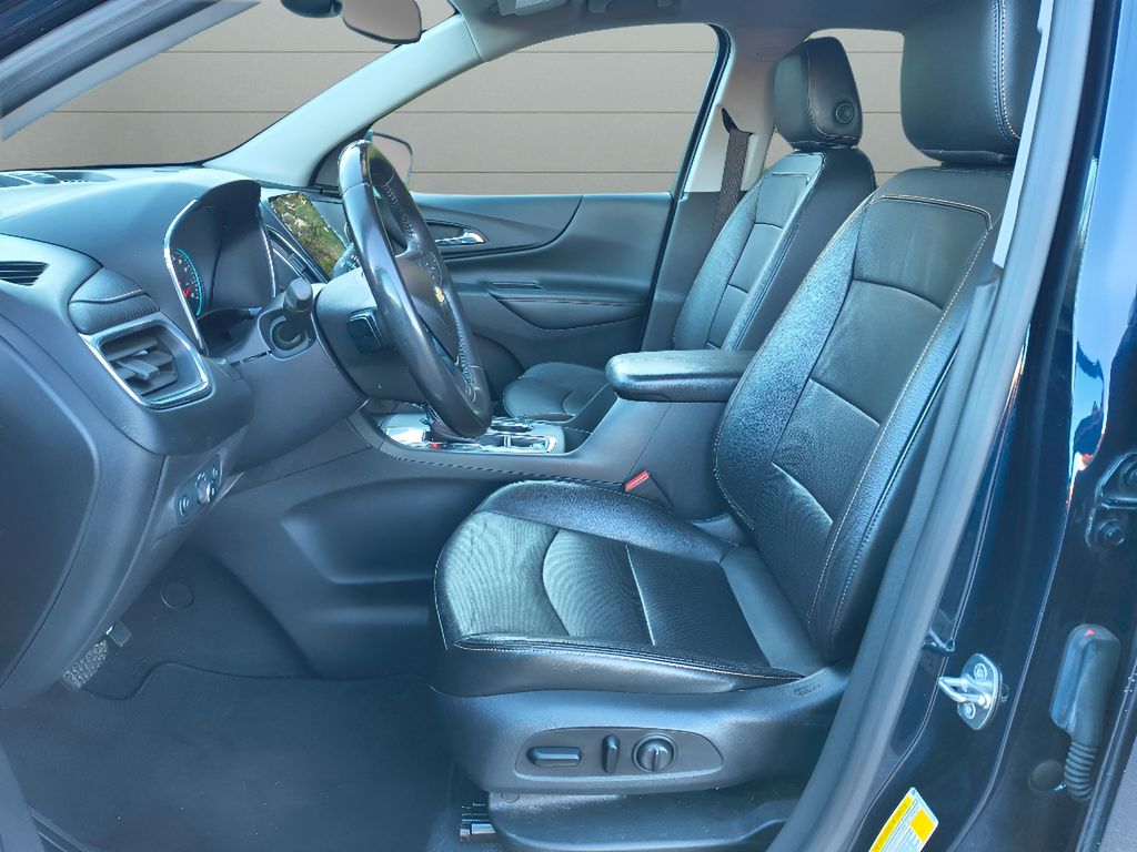 2020 Chevrolet Equinox Premier - Midnight Blue Metallic exterior view 17