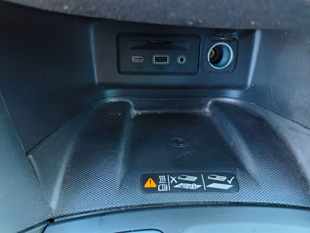 Used 2020 Chevrolet Equinox Premier