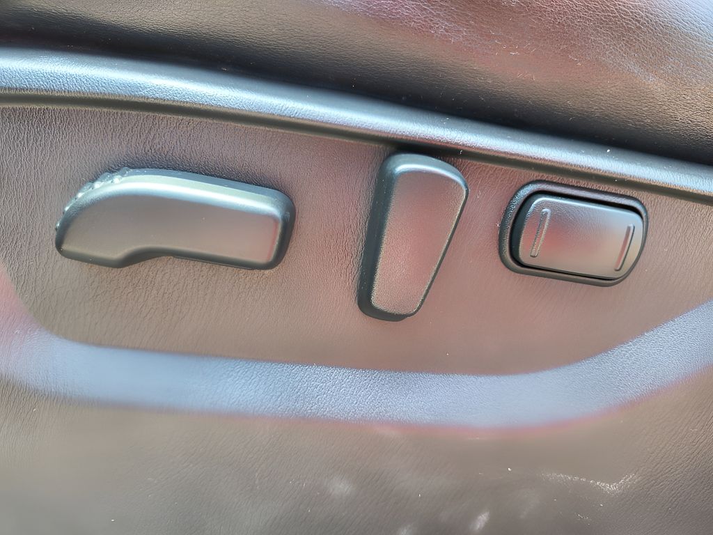 Used 2021 Nissan Armada SL