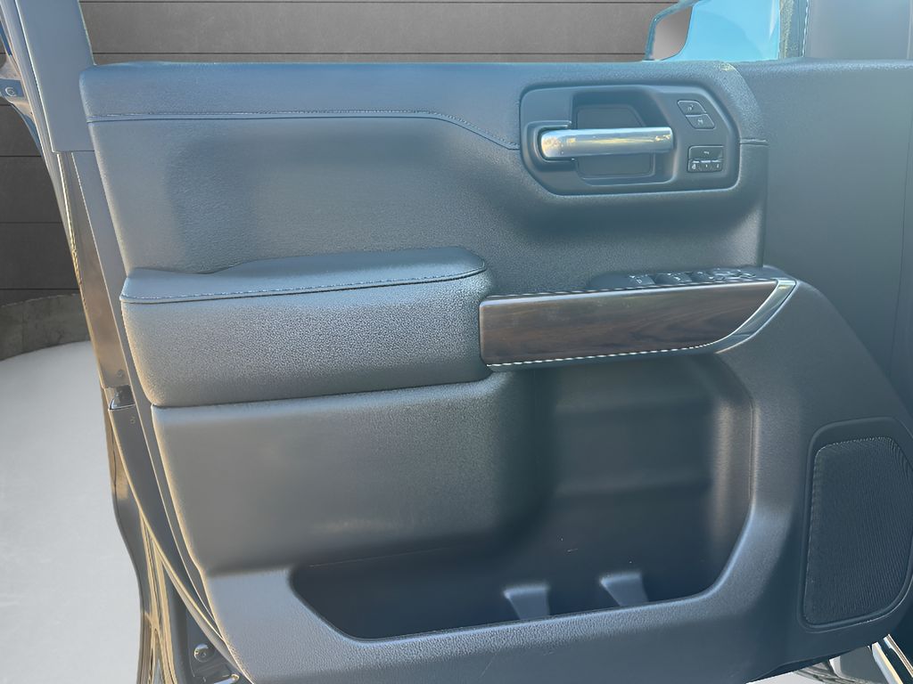 2021 GMC Sierra 1500 - Onyx Black exterior view 19