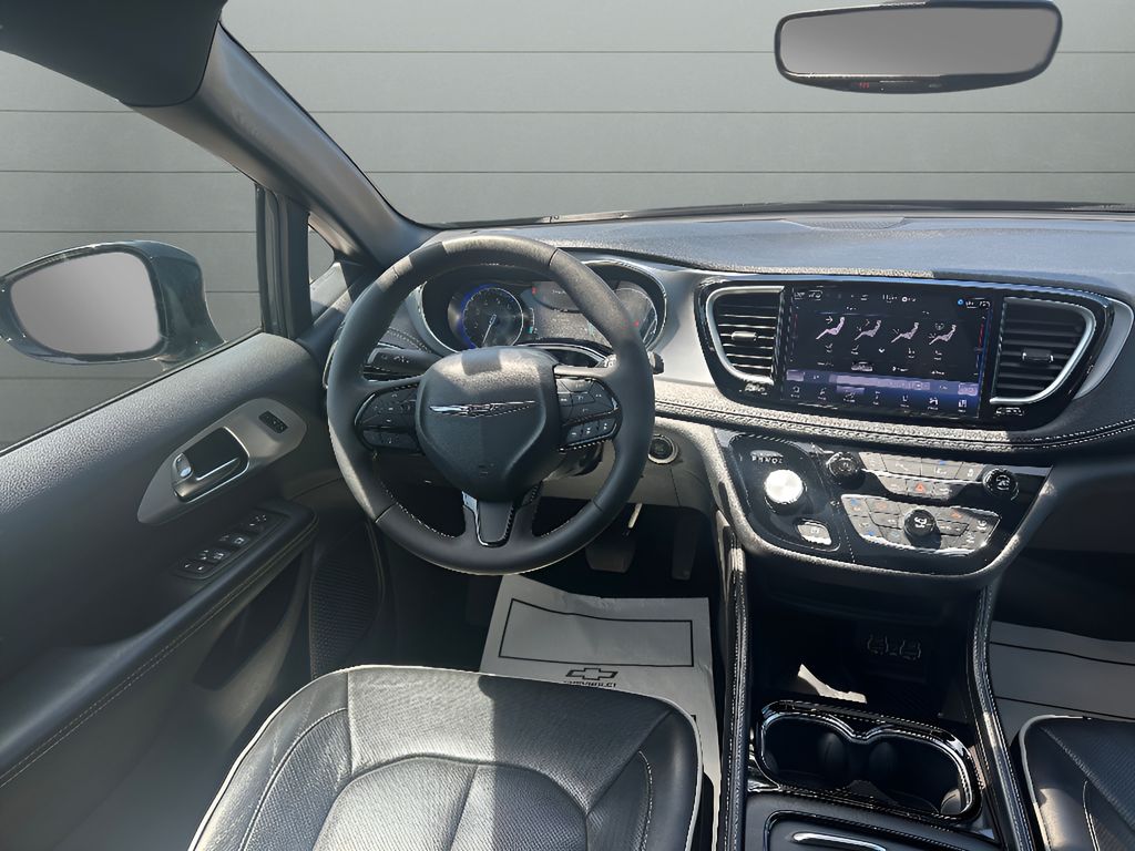 2025 Chrysler Pacifica Limited - Ceramic Gray Clearcoat exterior view 19