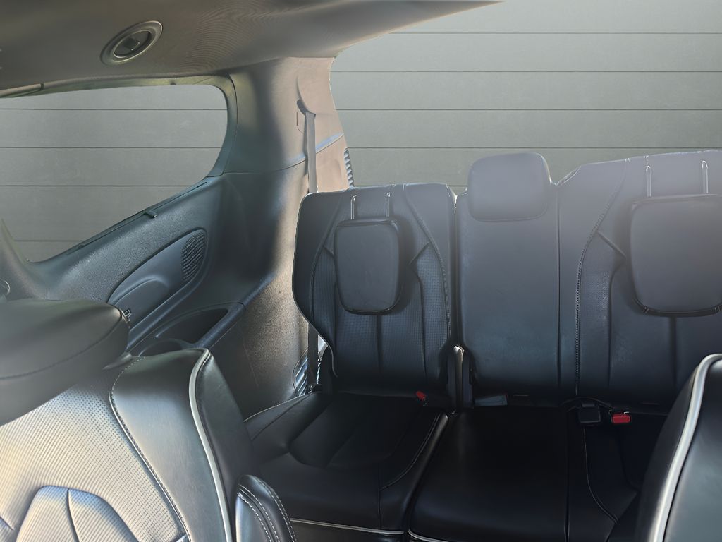 2025 Chrysler Pacifica Limited - Ceramic Gray Clearcoat exterior view 14