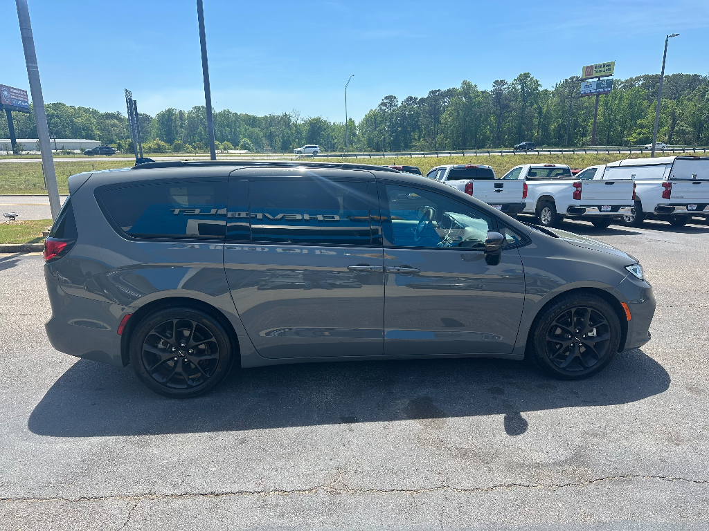 2025 Chrysler Pacifica Limited - Ceramic Gray Clearcoat exterior view 10