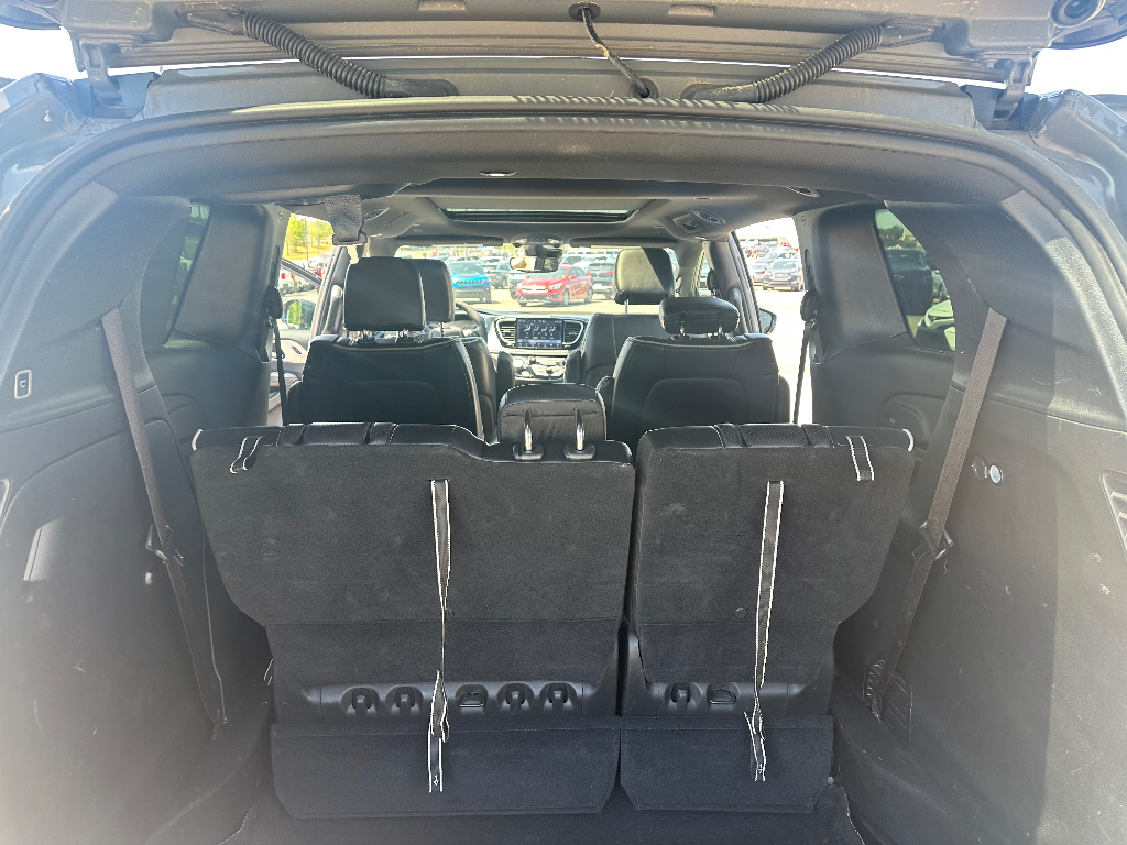 2025 Chrysler Pacifica Limited - Ceramic Gray Clearcoat exterior view 15