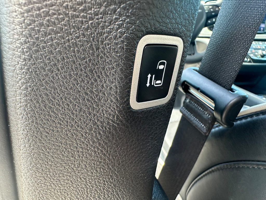 2025 Chrysler Pacifica Limited - Ceramic Gray Clearcoat exterior view 17