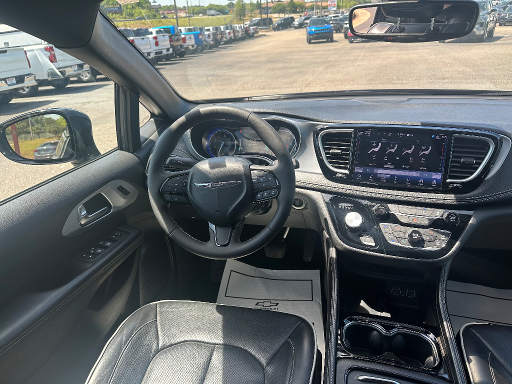 2025 Chrysler Pacifica Limited - Ceramic Gray Clearcoat exterior view 19