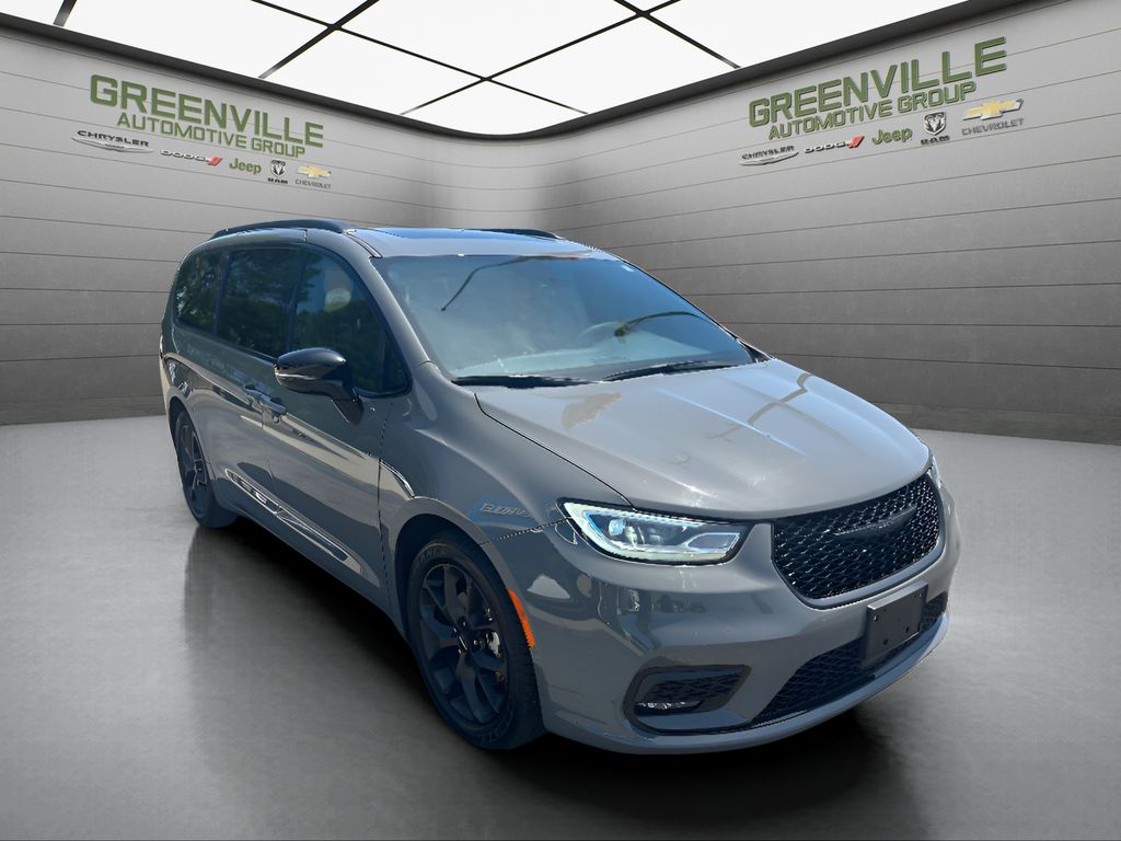 2025 Chrysler Pacifica Limited - Ceramic Gray Clearcoat exterior view 9