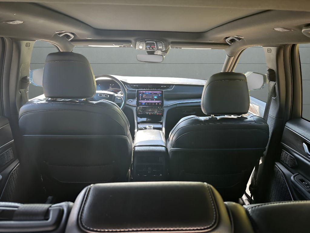 2024 Jeep Grand Cherokee 4xe 4xe - Midnight Sky exterior view 13