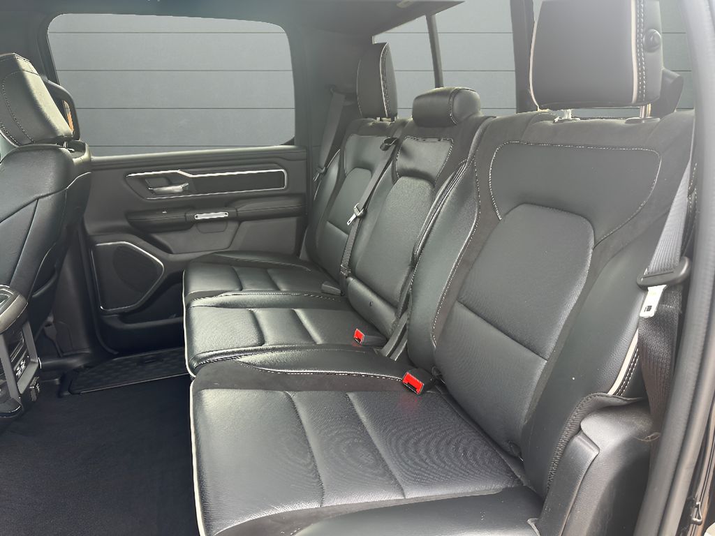 2025 Ram 1500 Laramie - Diamond Black Crystal Pearlcoat exterior view 12