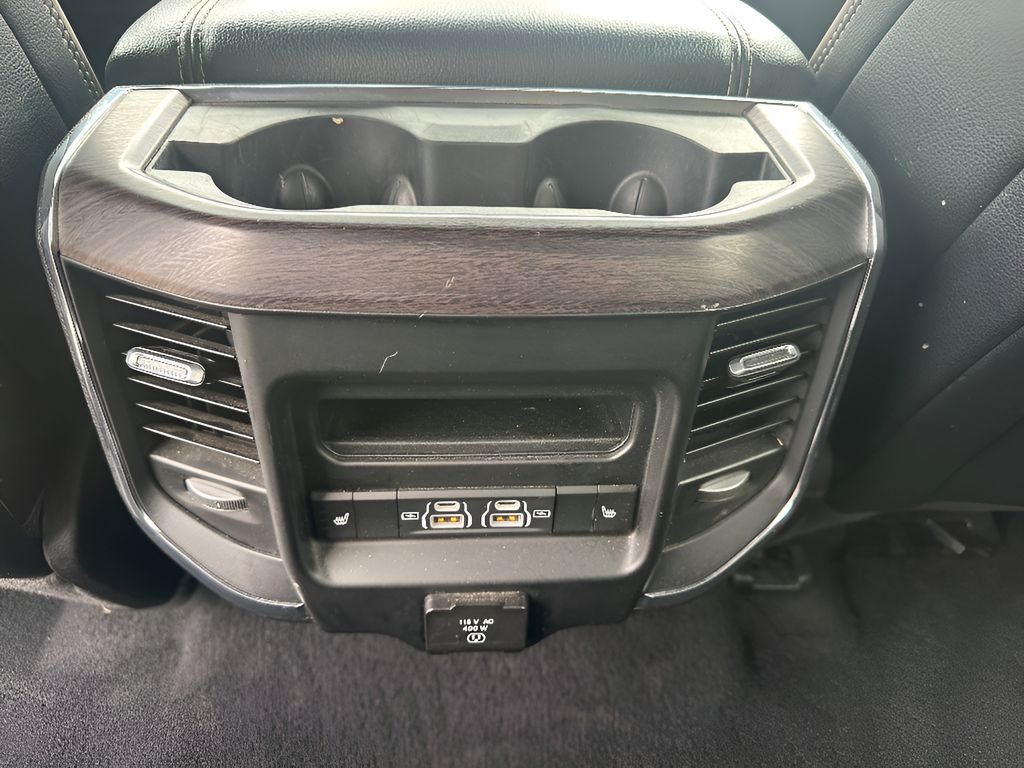 2025 Ram 1500 Laramie - Diamond Black Crystal Pearlcoat exterior view 13