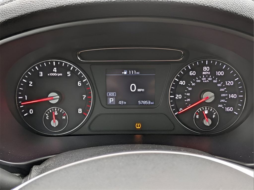 2020 Kia Sorento LX V6 - Sparkling Silver exterior view 16