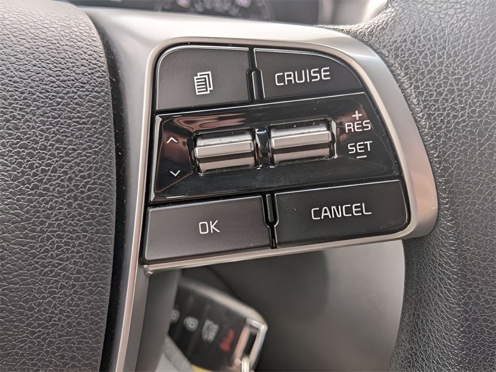 2020 Kia Sorento LX V6 - Snow White Pearl exterior view 20