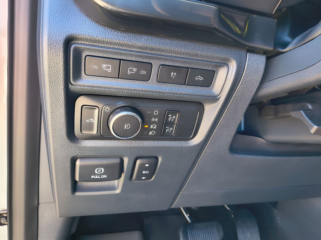 2022 Ford F-150 XLT SPORT ROCKY RIDGE FX4 - Iconic Silver Metallic exterior view 19