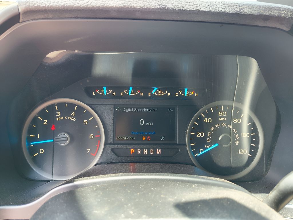 2020 Ford F-150 XLT SuperCrew 4x2 - Rapid Red Metallic Tinted Clearcoat exterior view 17