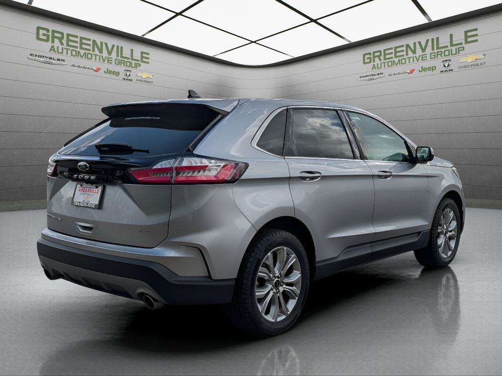 2024 Ford Edge Titanium - Iconic Silver Metallic exterior view 9