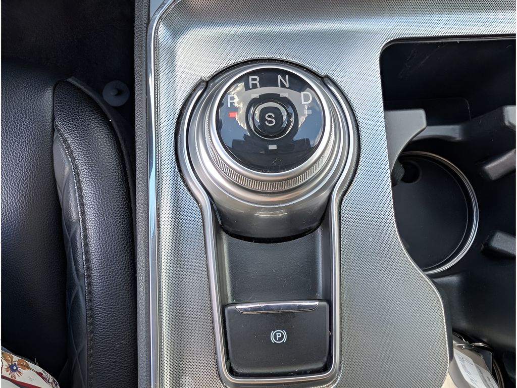 Used 2024 Ford Edge Titanium