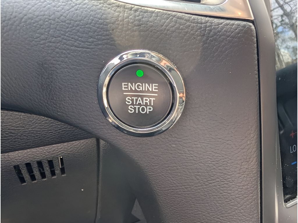 Used 2024 Ford Edge Titanium