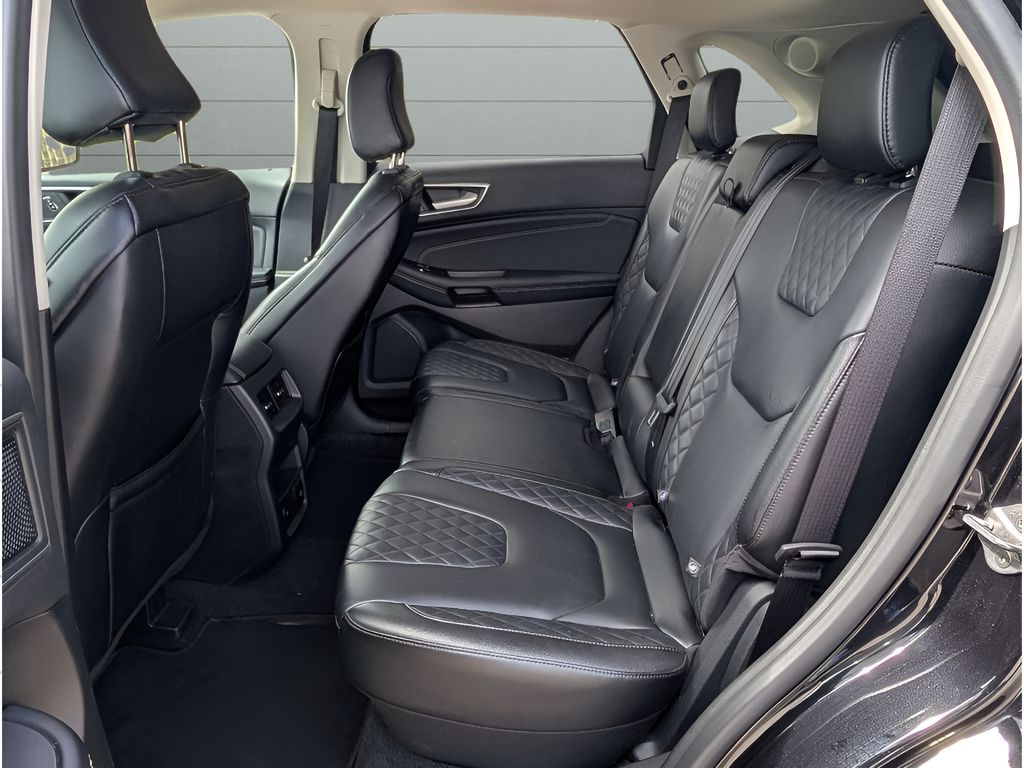 Used 2024 Ford Edge Titanium