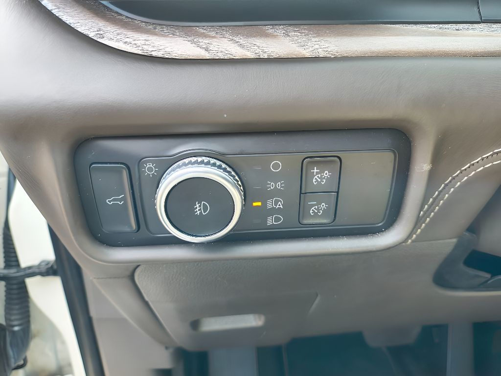 2020 Ford Explorer Platinum 4WD - Star White Metallic Tri-Coat exterior view 19